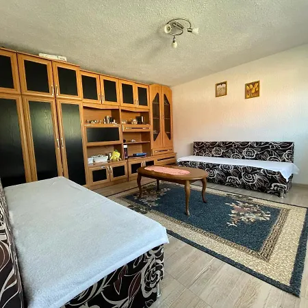 Melli Villa *